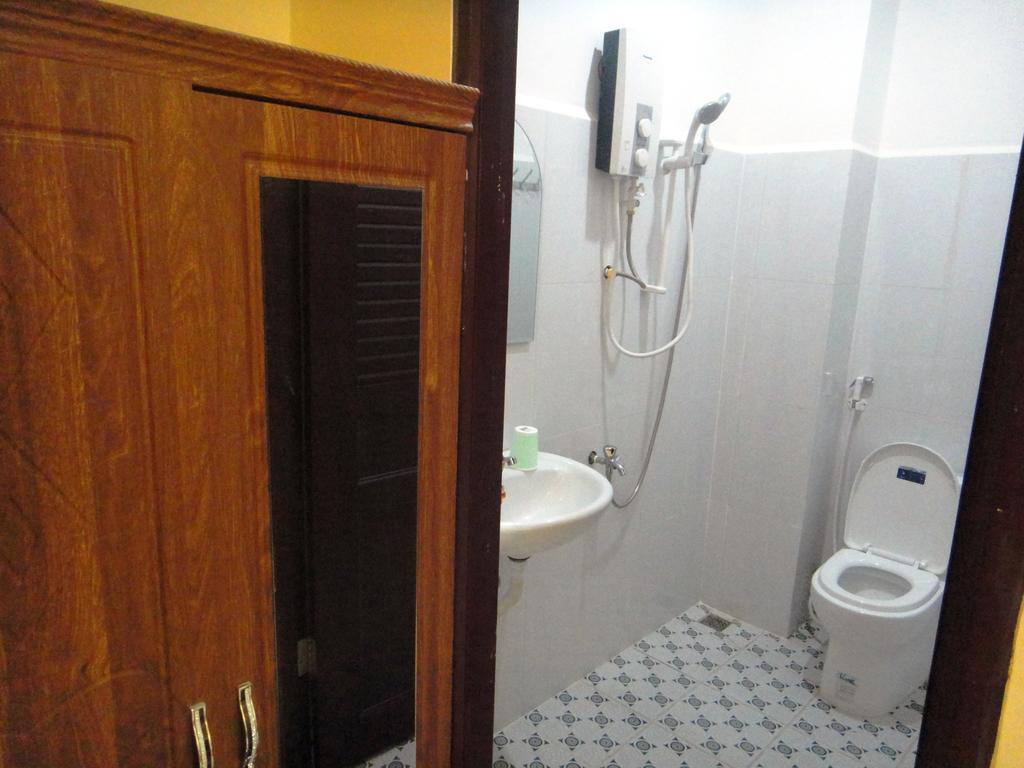 Khemra I Guesthouse Кампот Номер фото